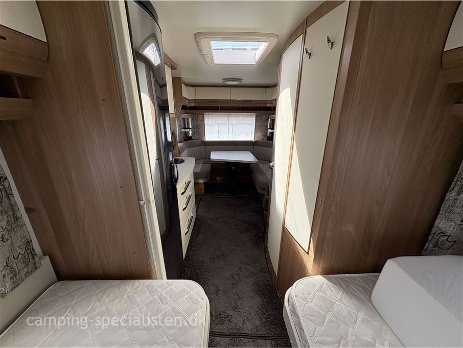 Hobby De Luxe 495 UL DK line